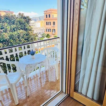 Garden View Prestige شقة